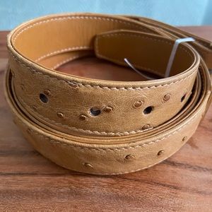 Light ostrich leather belt (size 41)